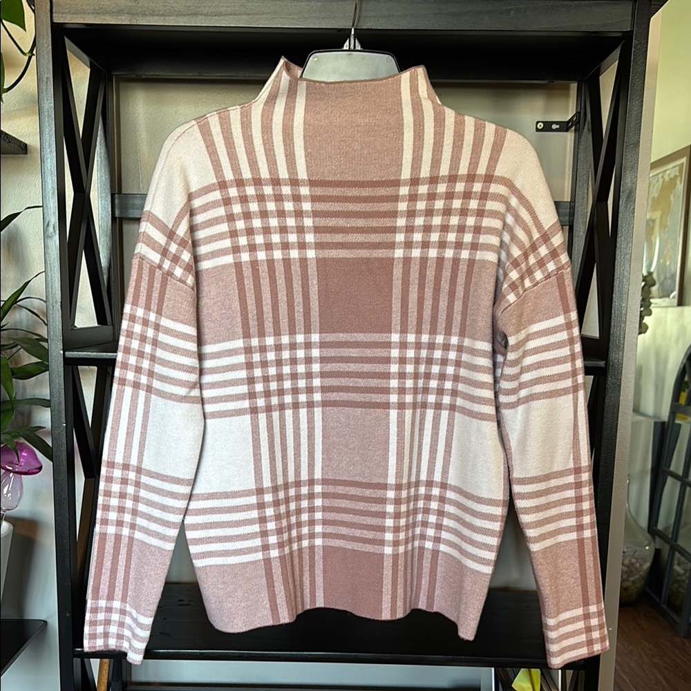 Plaid Women's Sweater - Pink and Cream